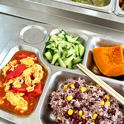 成都食堂如何建立可追溯的食材供应链？